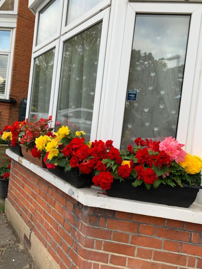 38 Whitehall Road Harrow on the Hill Dış mekan fotoğraf